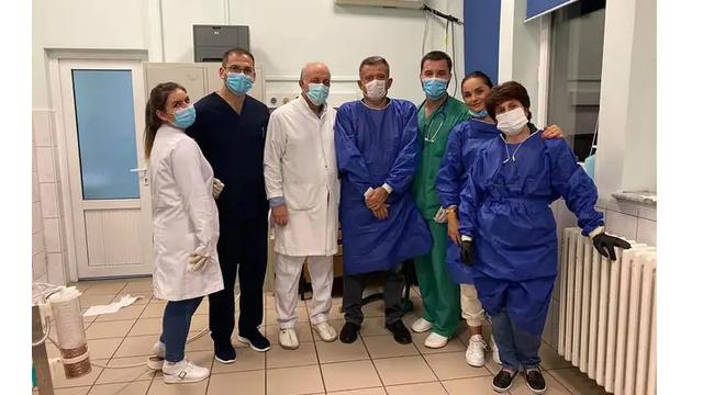 Tim dokter Skender Teljaku