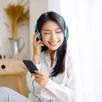 ilustrasi santai bahagia/AnemStyle/Shutterstock