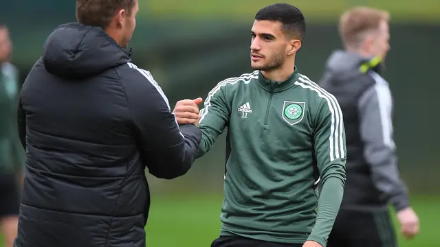 Pemain Israel Liel Abada membela Celtic