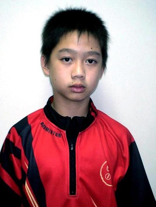 Pemain badminton kelahiran 2 Agustus 1995 menyukai dunia badminton sedari kecil. Ia terus berlatih dari kecil agar bisa menjadi pemain hebat saat dewasa. Terbukti, kini ia menjadi salah satu pemain hebat Indonesia bersama Marcus Gideon. (Liputan6.com/IG/kevin_sanjaya)