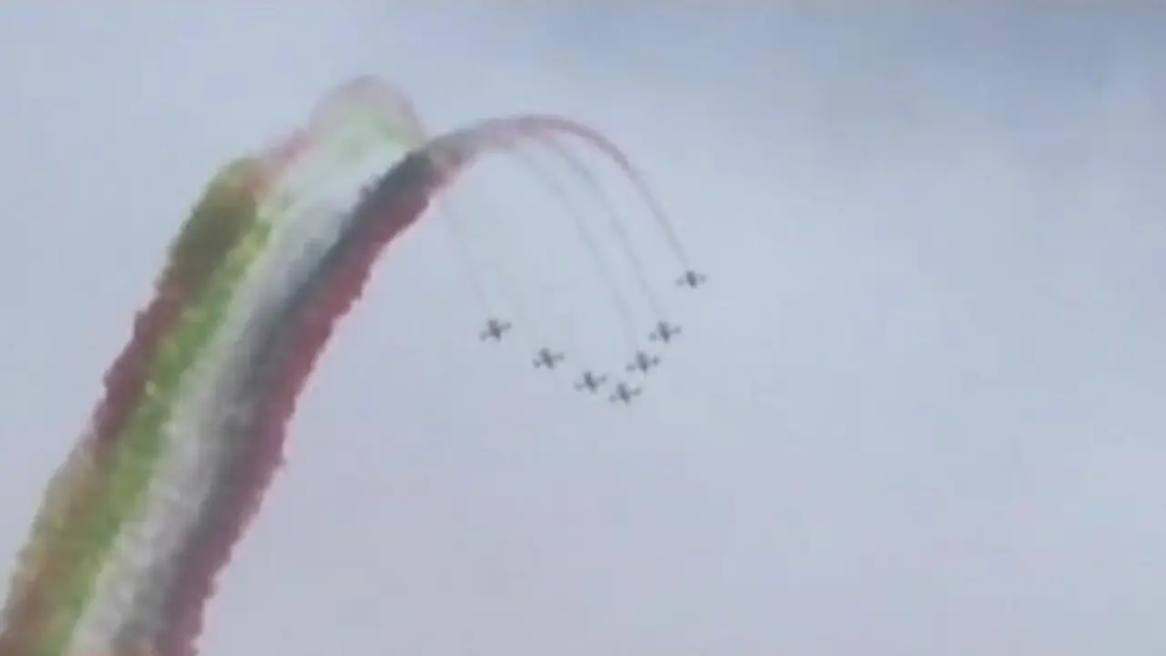 VIDEO: Aksi Parade Militer dan Pesawat Tempur di Arab Saudi