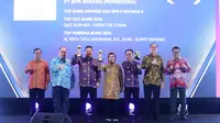 Bupati Serang, Ratu Tatu Chasanah, Terima Penghargaan BUMD Kabupaten Serang. (Pemkab Serang).