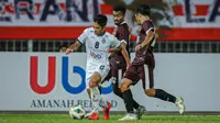 Gelandang Kuala Lumpur City FC, Zhafri Yahya, memprediksi laga melawan PSM Makassar di final Zona ASEAN Piala AFC 2022 bakal lebih sulit dari duel sebelumnya. (dok. AFC)