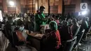 Suasana saat warga mengikuti vaksinasi COVID-19 di Jakarta Islamic Center, Koja, Jakarta Utara, Selasa (7/9/2021). Situs covid-19.go.id mencatat, program vaksinasi COVID-19 di Indonesia telah mencapai 32,1 persen dari total jumlah sasaran 208 juta jiwa. (merdeka.com/Iqbal S. Nugroho)