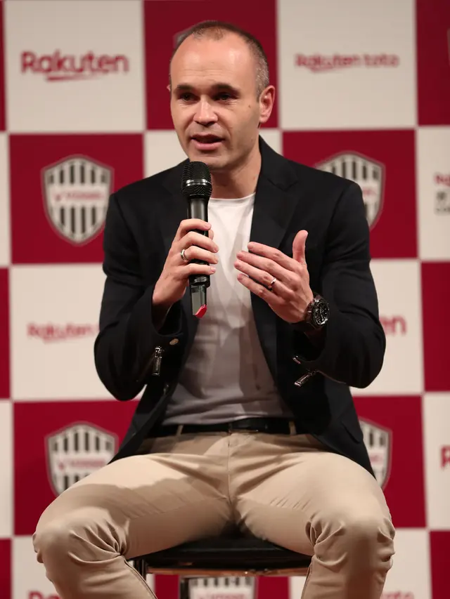 Andres Iniesta Resmi Gabung Vissel Kobe