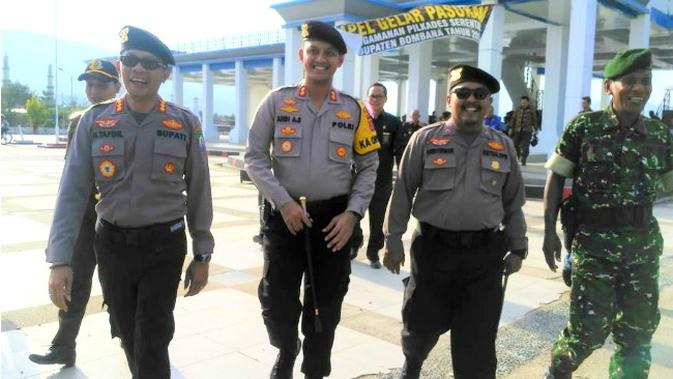 Bupati dan Ketua DPRD Pakai Seragam  Polisi  Kapolres 