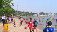Menikmati Suara Indah Burung Berkicau dalam Mal