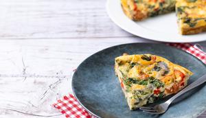 Omelet sayur (Foto: Freepik/chandlervid85).