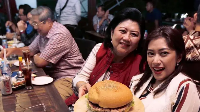 Ani Yudhoyono dan Susilo Bambang Yudhoyono