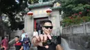 Hari ketiga kunjungan, Demian Aditya melakukan selfie untuk mengabadikan momen kunjungannya di Macau. (Aldivano/Bintang.com)