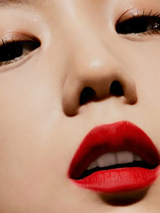 Pesonanya berhasil membuat dirinya didaulat sebagai Wajah merek kecantikan ternama, Dior. (Foto: Dior Beauty)