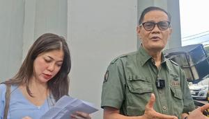 Jelang sidang tatap muka yang akan digelar Kamis (18/12/2025), Ammar Zoni dikunjungi kuasa hukum Jon Mathias dan orang terdekatnya, dokter Kamelia.
