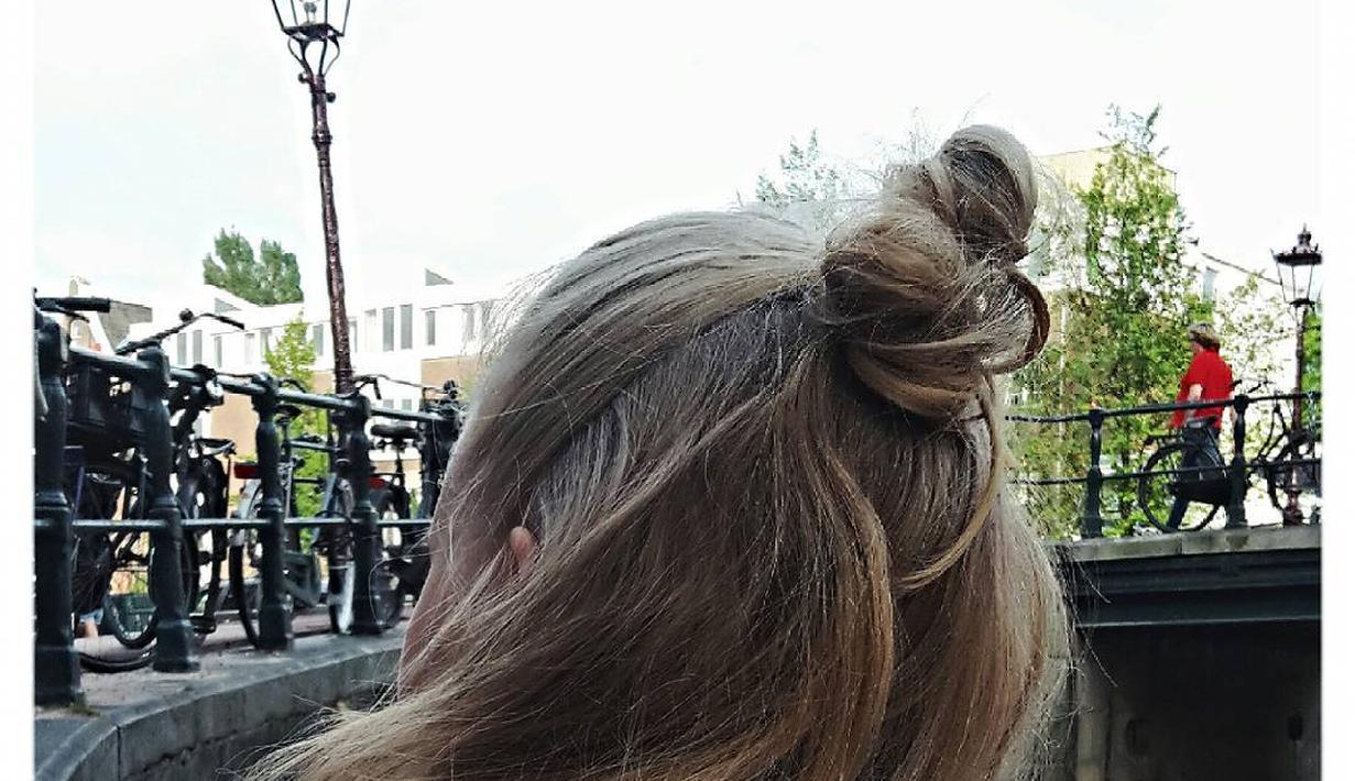 The Hun: Tren Rambut Cepol Sederhana Buat Anda yang Super Sibuk - Photo ...