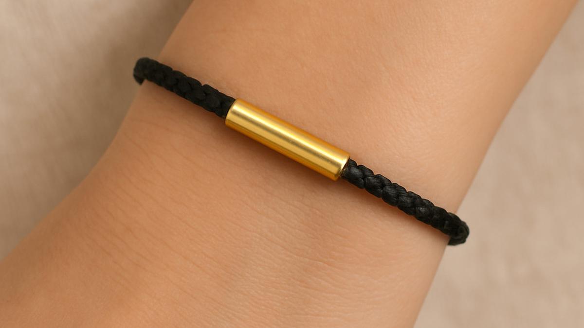 7 Gelang Emas Hitam Model Terbaru, Pilihan Elegan dan Kasual untuk Hangout