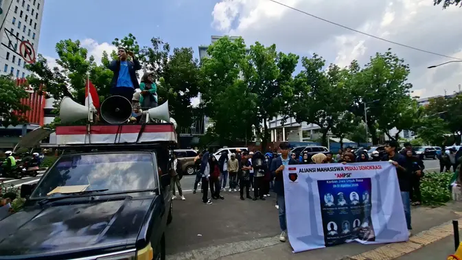 DPRD DKI Jakarta Didemo Mahasiswa, Ini Sejumlah Tuntutannya