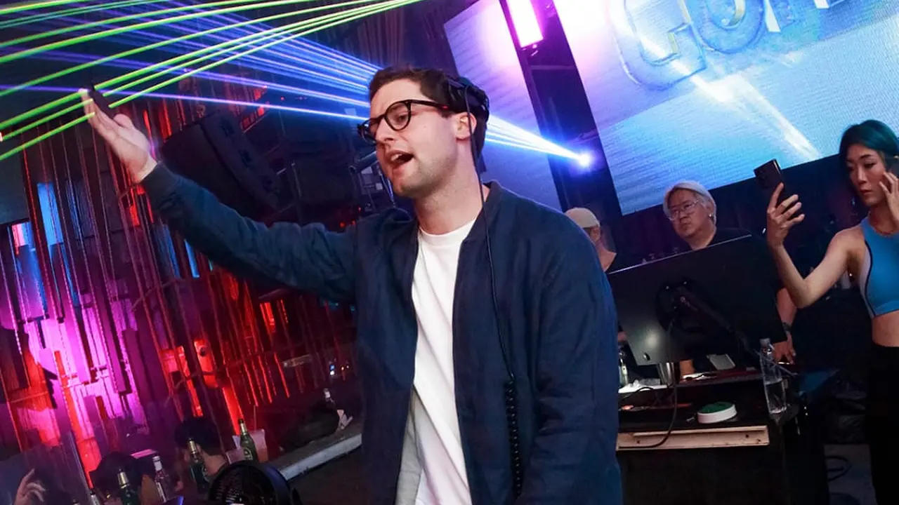 DJ Captain Curtis