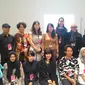 Para juri dan peserta Grand Prix Sakura Collection Asia Student Awards.