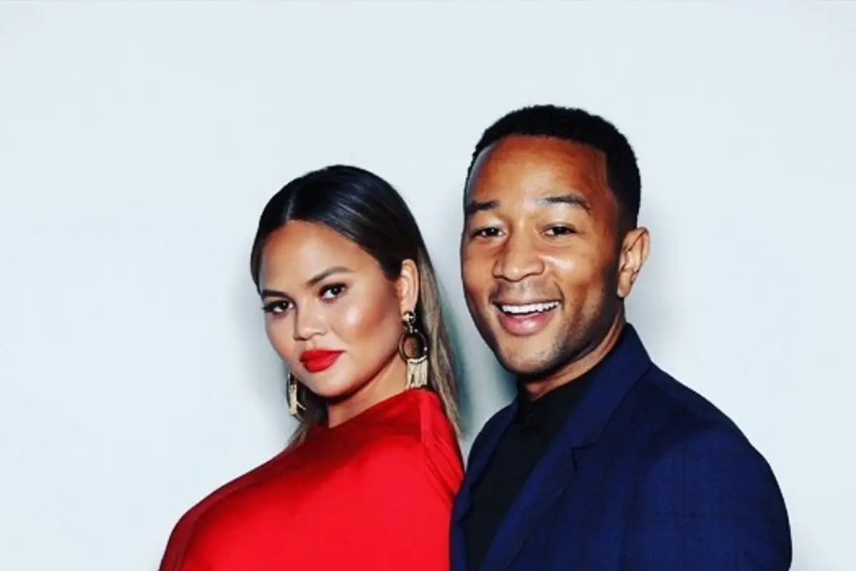 [Bintang] Chrissy Teigen - John Legend