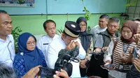 Tangis Pecah PJ Wali Kota Tangerang Sesaat Memantau Belasan Anak Asuh Diduga Korban Pelecehan