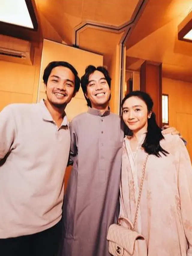 Adu Gaya Febby Rastanty, Yuki Kato, dan BCL Dibalut Busana Modest Wear saat Ulang Tahun Vidi Aldiano. [@vidialdiano]
