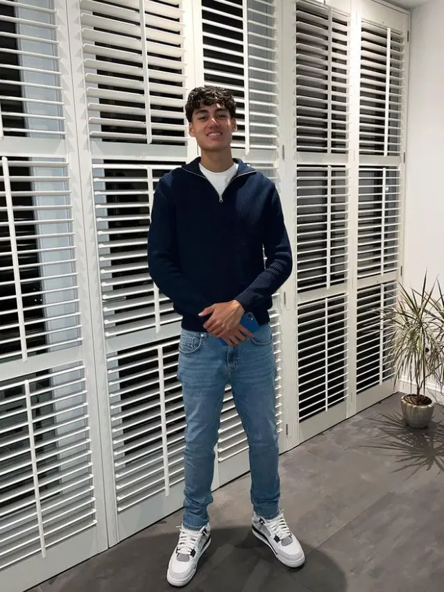 Potret Rafael Struick (Sumber: Instagram/rafaelstruick)