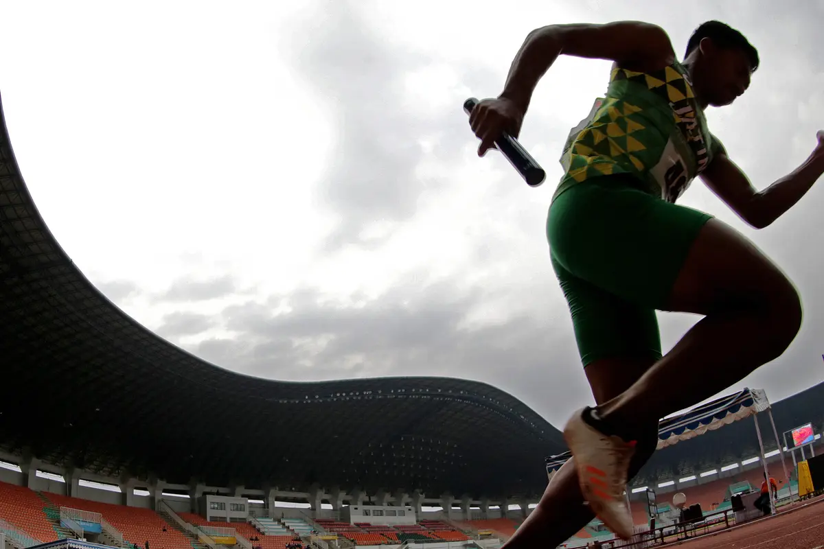 FOTO: Beradu Untuk Jadi yang Terbaik di Kejurnas Atletik