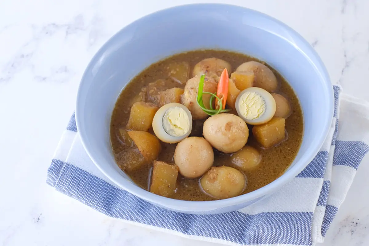 Kentang telut puyuh kecap