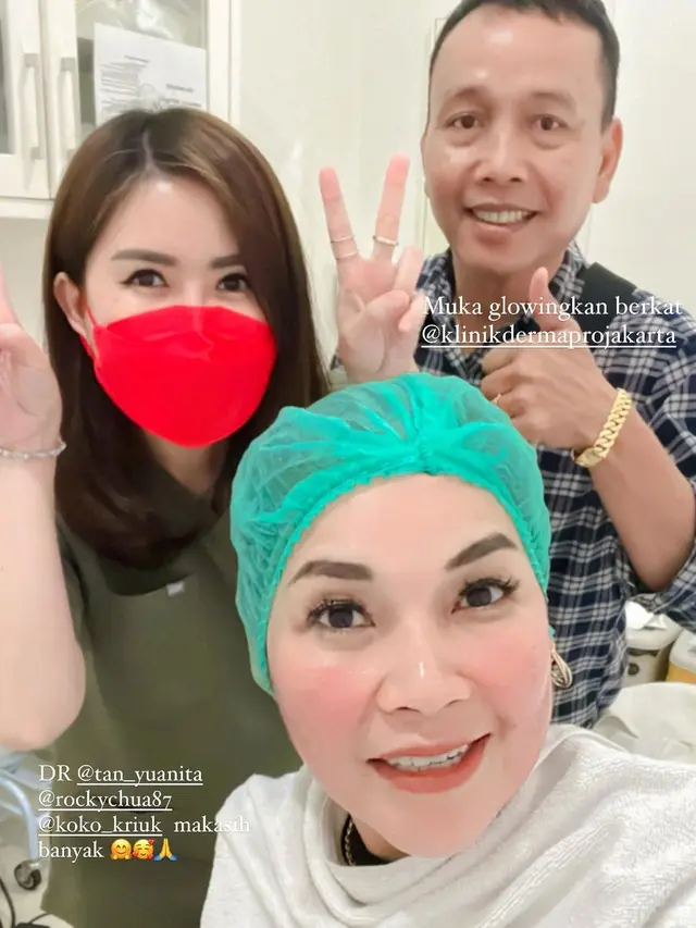 Ayah Rozak dan Umi Kalsum Perawatan Wajah