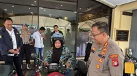 Neneng Menangis di Polres Jakut, Motor yang Raib 8 Bulan Lalu Akhirnya Kembali
