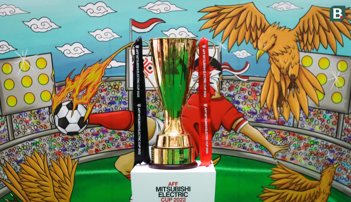 Indonesia terpilih menjadi kota keempat sebagai destinasi Trophy Tour Piala AFF 2022 pada Sabtu (26/11/2022). (Bola.com/Bagaskara Lazuardi)