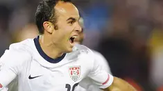 Kegembiraan gelandang serang AS Landon Donovan seusai mencetak gol di laga penyisihan Grup C PD 2010 lawan Aljazair di Loftus Verfeld Stadium, Pretoria, m23 Juni 2010. AFP PHOTO / TIMOTHY A. CLARY 