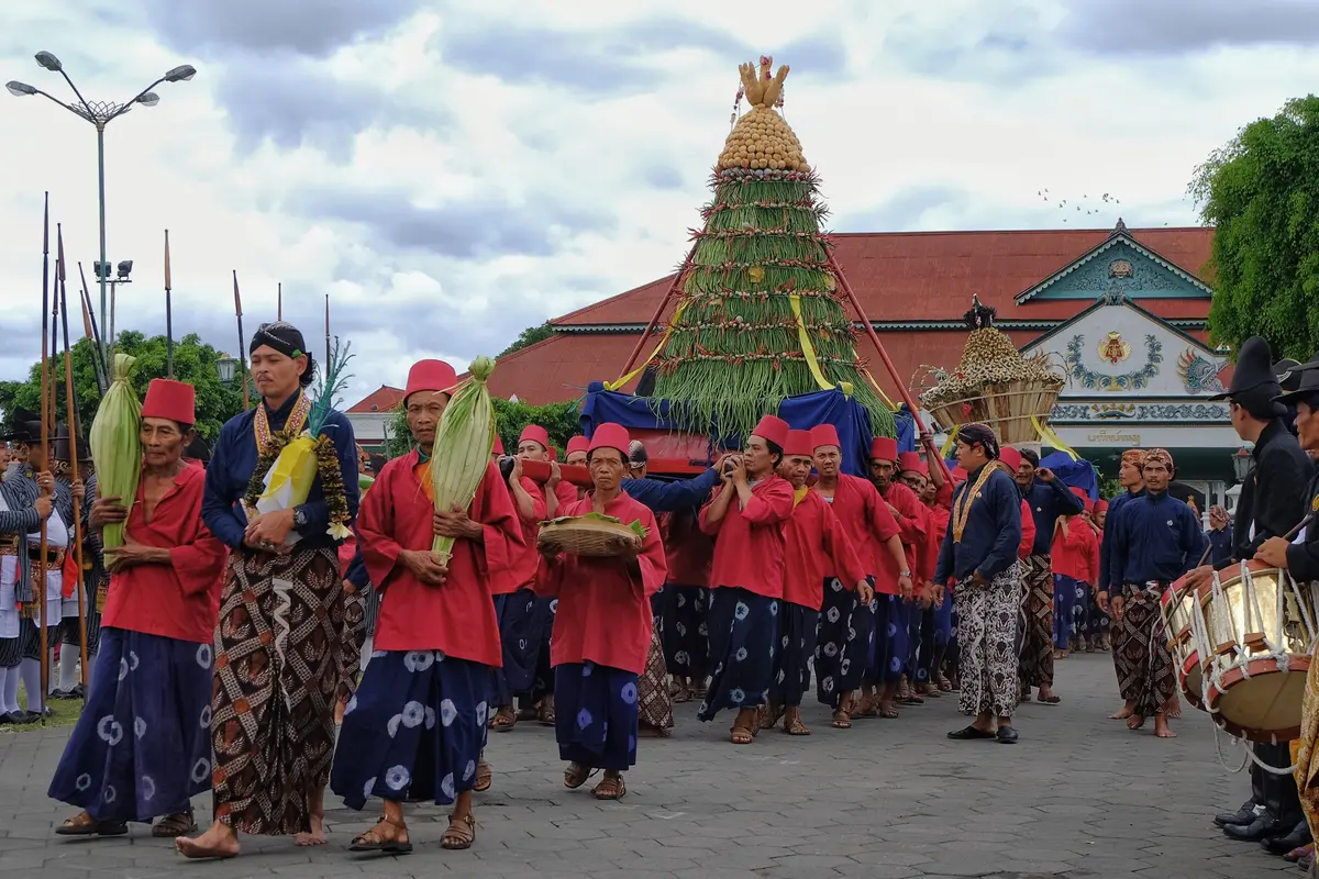 tradisi jawa