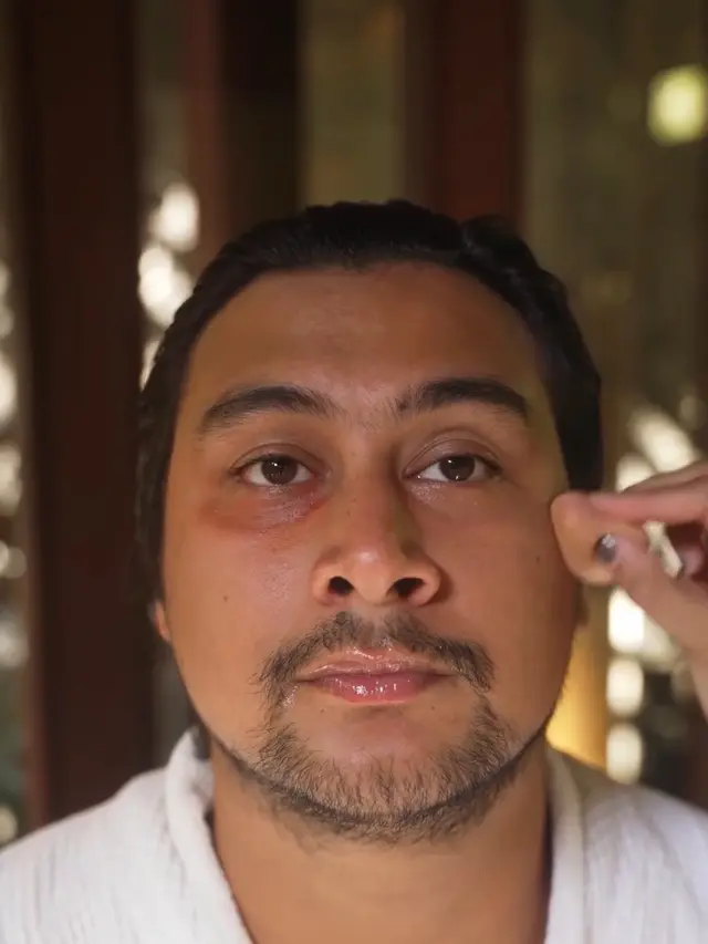 Tara Basro Jadi Makeup Artist Pribadi Daniel Adnan, Intip Berbagai Produknya