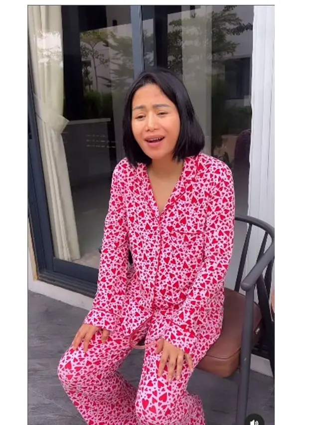 8 Potret Farida Nurhan Jalani Operasi Pengangkatan Implan Payudara, Akui Kapok