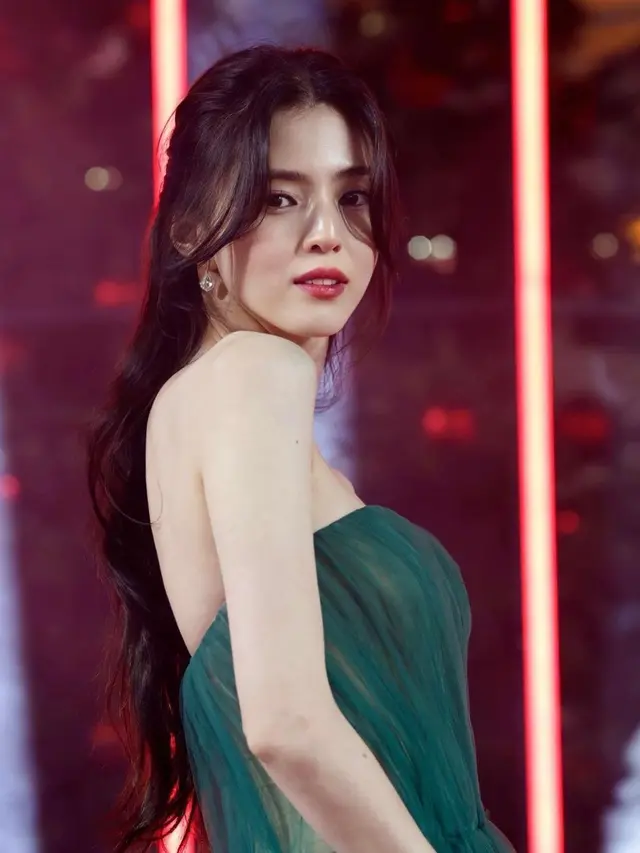 Han So Hee di Fashion Awards 2022