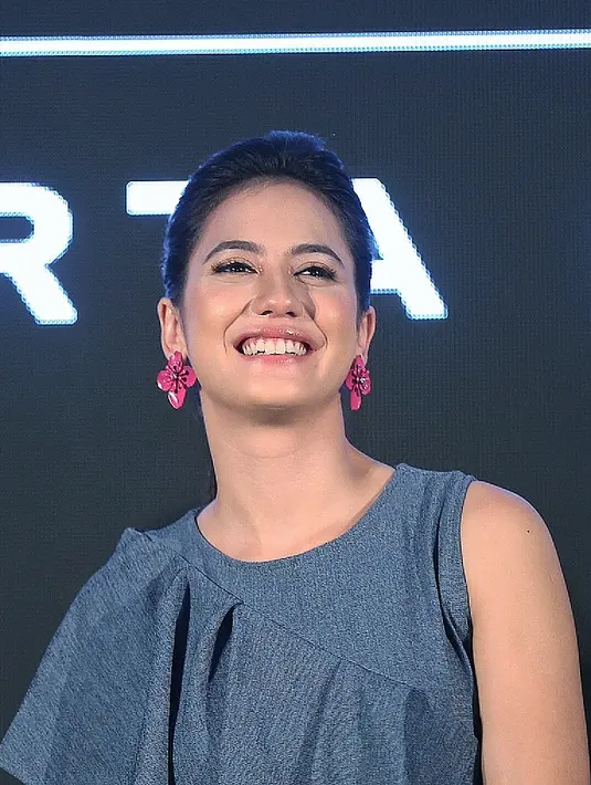"Range budgetnya aku enggak ada tapi biasanya aku setiap enam bulan sekali aku ada belanja yang besar," imbuh Pevita Pearce. (Nurwahyunan/Bintang.com)