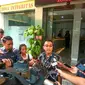 Jurnalis Kompas TV Aiman Witjaksono saat memenuhi panggilan Polda Metro Jaya. (Liputan6.com/Nafiysul Qodar)