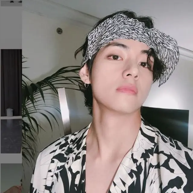 V BTS