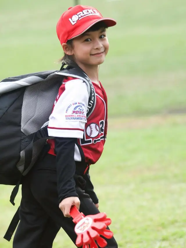Momen Natusha Alinskie beraksi di lapangan. (credit:instagram.com/chelseaoliviaa)