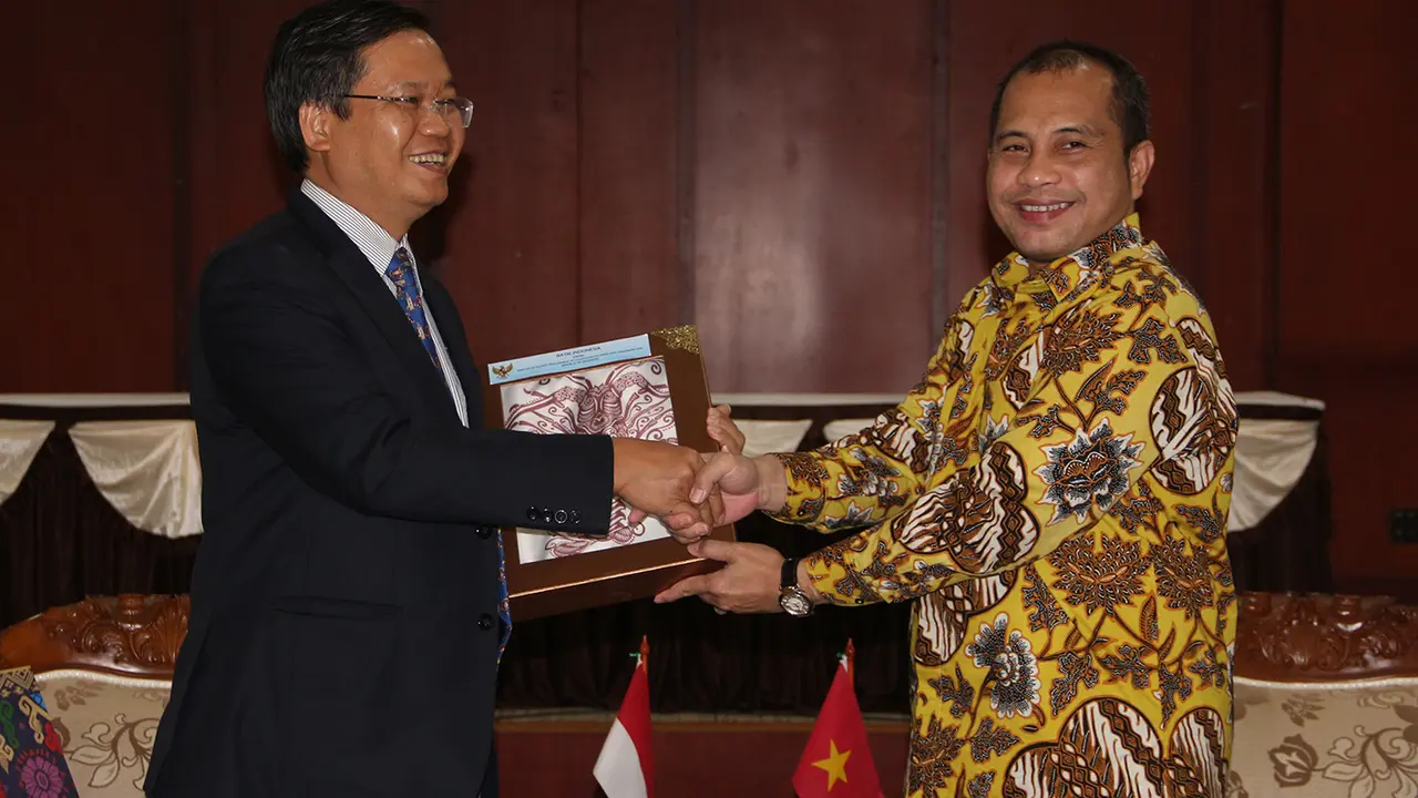 Tiru Kesuksesan Bangun Desa, Menteri Marwan 'Gandeng' Vietnam