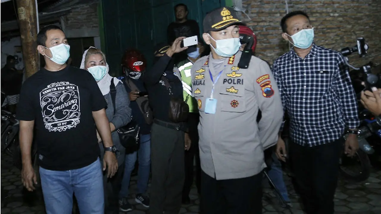 Wali Kota Semarang Hendrar Prihadi Keliling Bubarkan Kerumunan Warga di Semarang