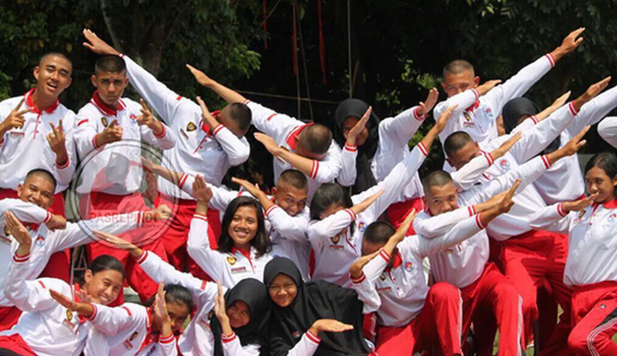 Beberapa hari menjelang HUT ke-72 Republik Indonesia, Presiden Joko Widodo telah mengukuhkan 68 anggota Pasukan Pengibar Bendera Pusaka (Paskibraka) Nasional 2017. (Instagram/paskibraka.republik.indonesia)