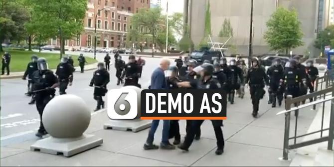 VIDEO: Viral, Polisi New York Dorong Demonstran Manula