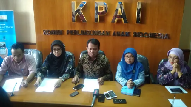 KPAI memberi keterangan pers terkait insiden di CFD Thamrin yang melibatkan anak-anak. (Muhammad Genantan Saputra/Merdeka.com)