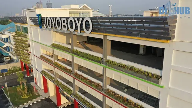 Potret Terminal Intermoda Joyoboyo Surabaya (sumber: instagram/dishubsurabaya)