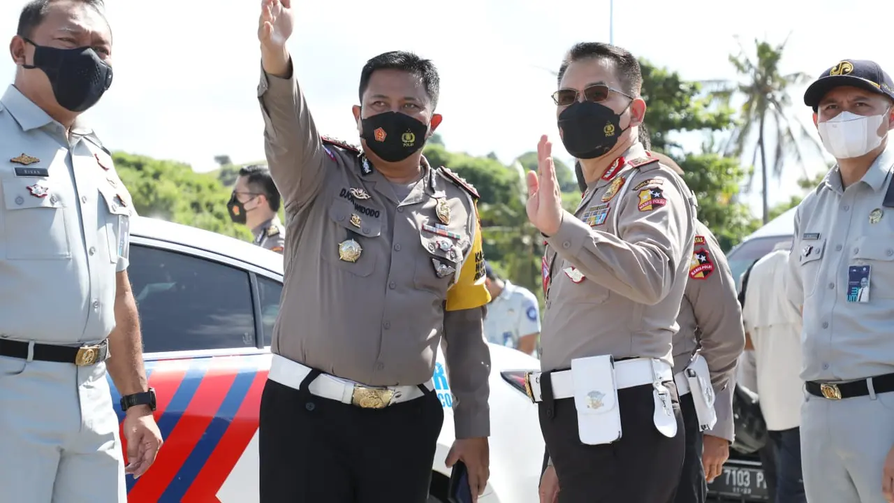 Kakorlantas Polri, Irjen Firman Shantyabudi mengecek Sirkuit Mandalika menjelang perhelatan MotoGP