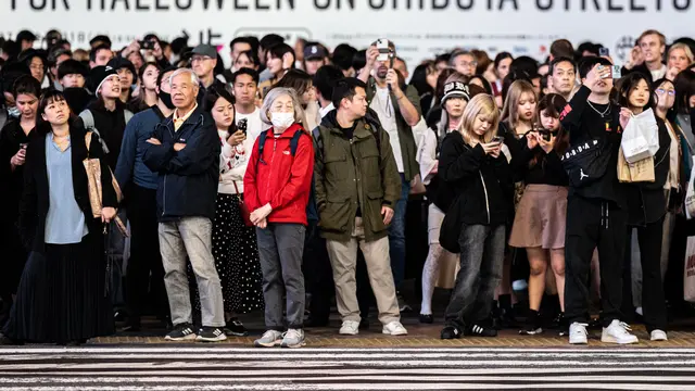 Wisatawan Dilarang Datang ke Shibuya untuk Rayakan Halloween, Patung Hachiko Sampai Dipagari