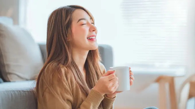 Ilustrasi wanita bahagia