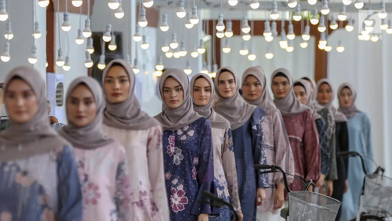 Annual Show 2019Vanilla Hijab