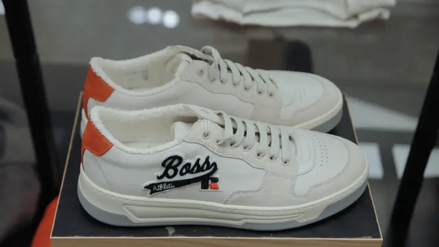 Butik BOSS di Pacific Place